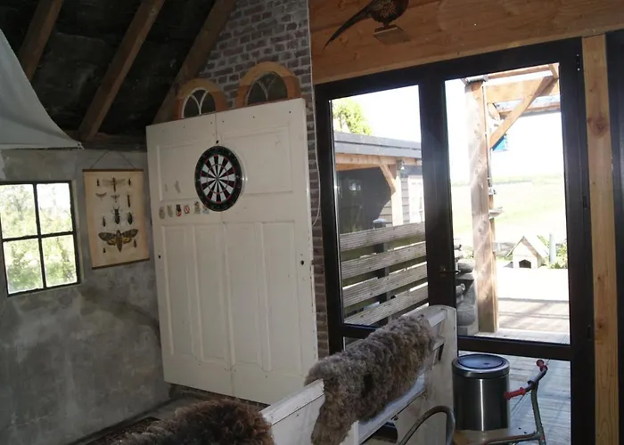 Eve Niets Hoeve